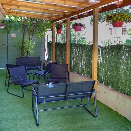 Family Friends Guest house 4*