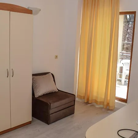 Family Friends Guest house