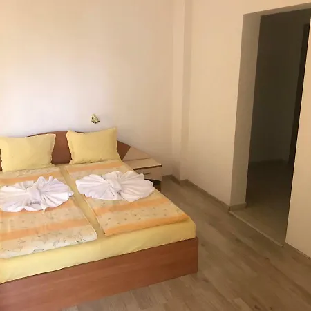 Family Friends Guest house 4*